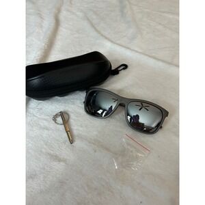 Gray Square Sunglasses with Case and Tool Kit Men's Fashion Eyewear